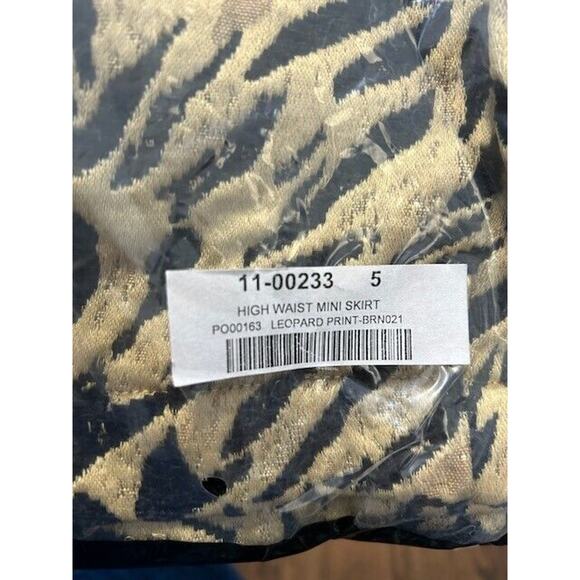 Soncy Mini Skirt High Waisted Pull On Unlined Leopard Print Tan Black Size 5 NEW - Picture 8 of 8